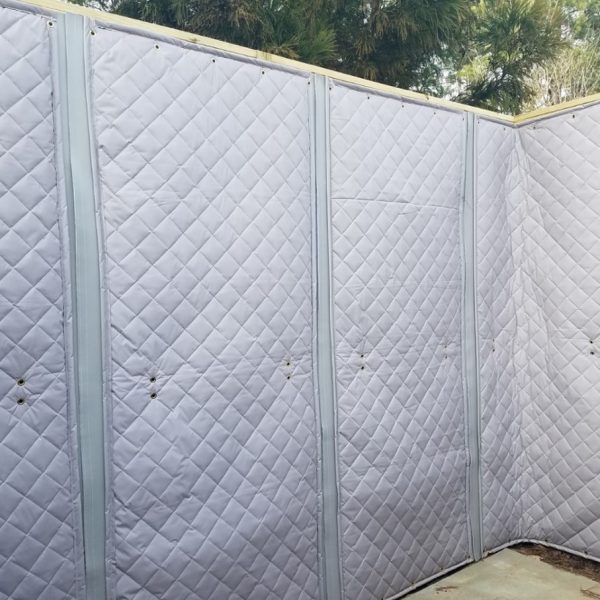 SOUNDPROOF FENCE BARRIER